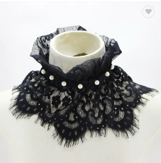 Pearl & Lace Collar