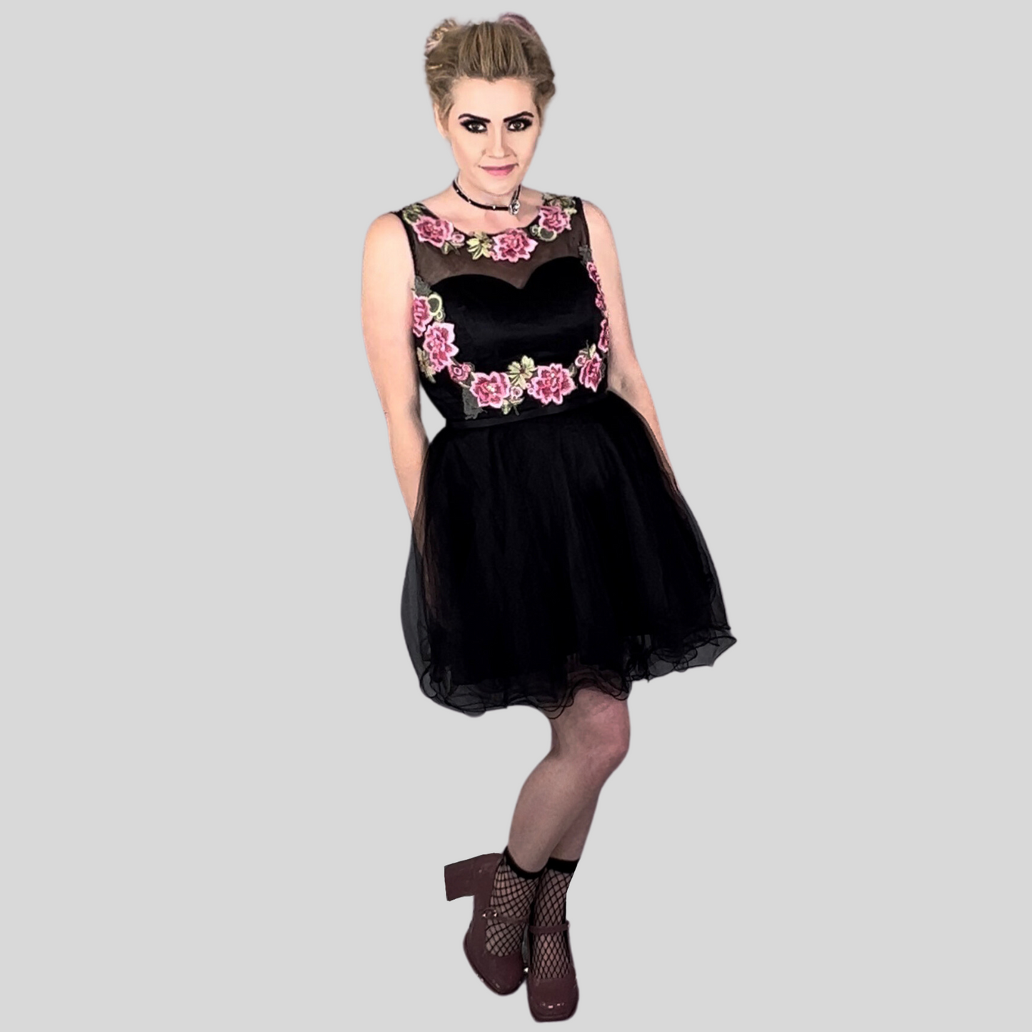 NOX ANABEL EMBROIDERED ROSE TWO-PIECE DRESS