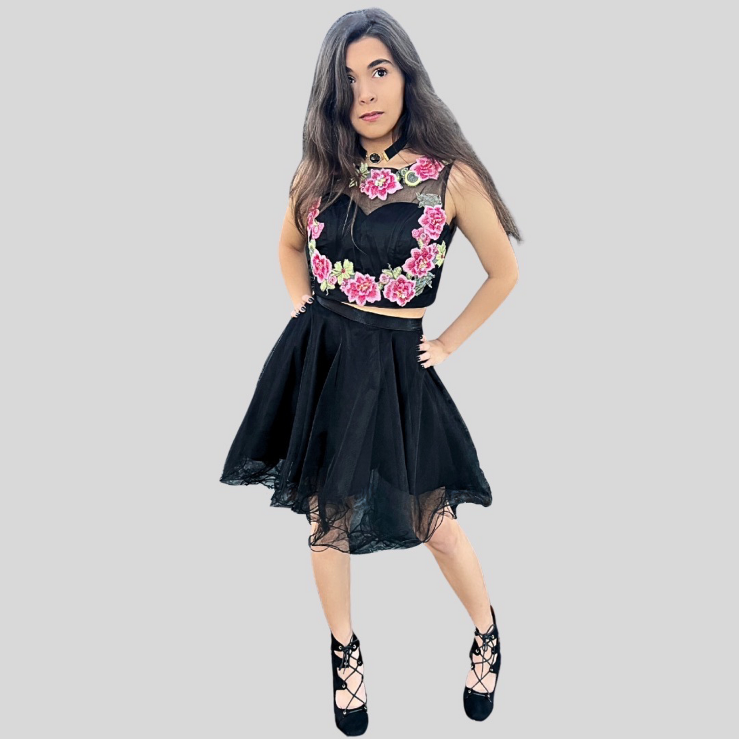 NOX ANABEL EMBROIDERED ROSE TWO-PIECE DRESS