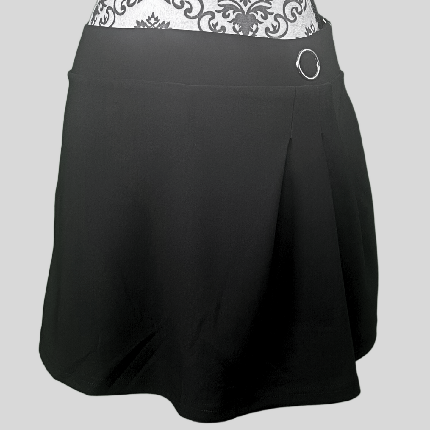 SIDE FLARE PLEATED MINI SKORT