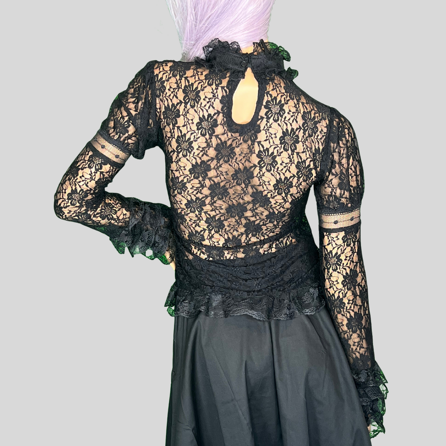 VICTORIAN LACE LONG SLEEVE BLOUSE